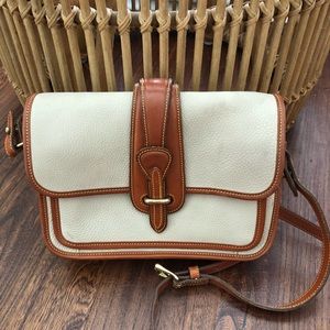 Vintage Dooney & Bourke crossbody purse